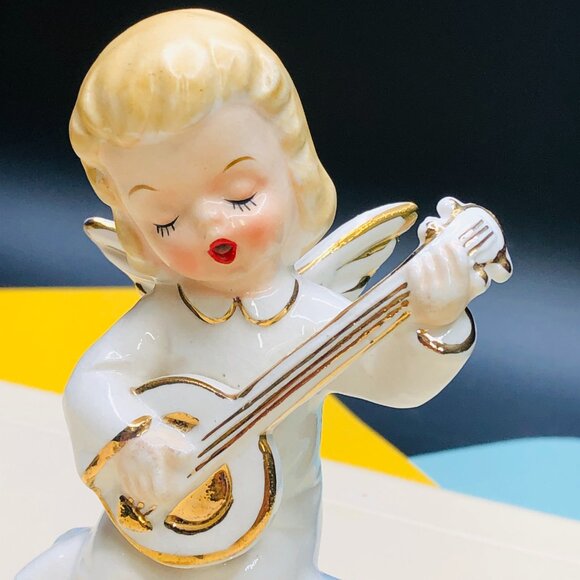 Vintage SHAFFORD Porcelain Musician Angel Figurine, Mid Century Kitsch Christmas - Picture 7 of 11
